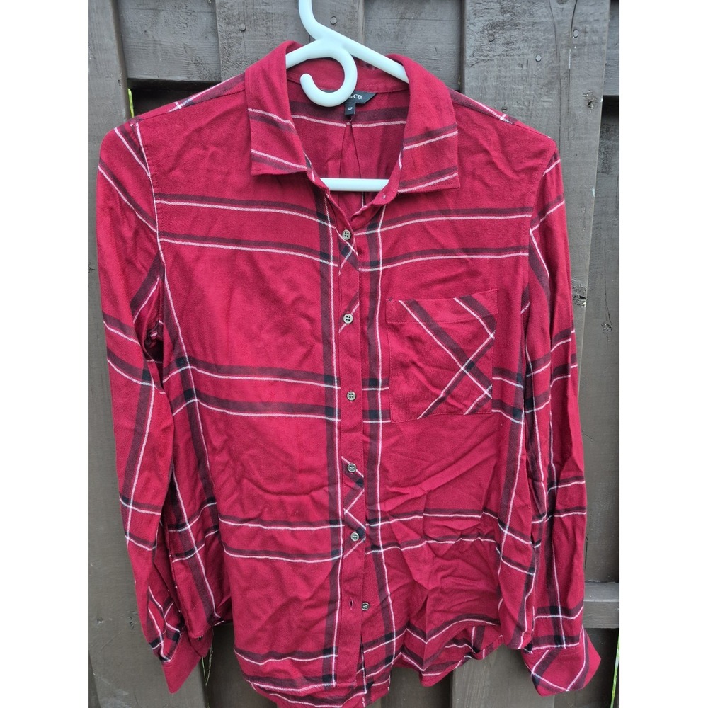 RW&CO Women Blouse Top Red Plaid‎ Button Up Shirt Size S Viscose EUC